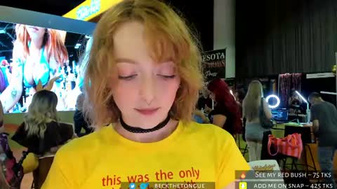 Snapshot of beckthetongue chatting on 06.26.26 Beck the tongue online show from 06.26.26