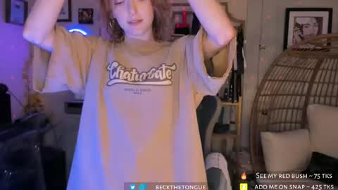 Snapshot of beckthetongue chatting on 07.29.26 Beck the tongue online show from 07.29.26