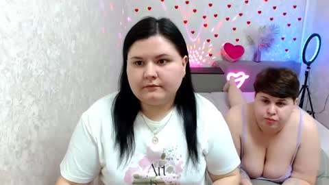 BeckyAndEllen online show from 02.23.25