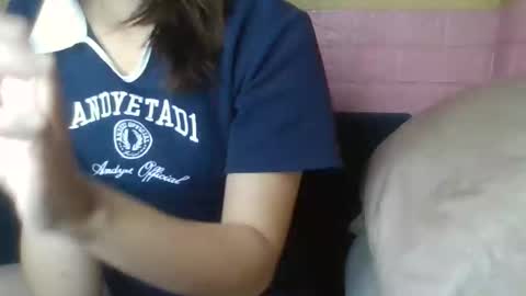 Snapshot of beebaby_xx chatting on 10.18.25 beebaby_xx online show from 10.18.25