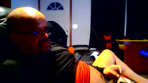 BEEF69DOG online show from 04.19.26