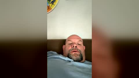 Snapshot of beefmike125 chatting on 08.02.26 beefmike125 online show from 08.02.26