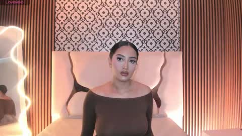 Snapshot of beella_tay1 chatting on 02.13.26 BELLA online show from 02.13.26