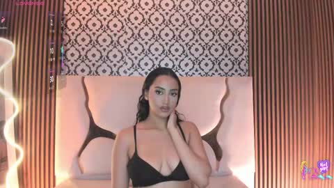 Snapshot of beella_tay1 chatting on 02.14.26 BELLA online show from 02.14.26