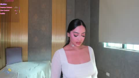 BELLA online show from 04.08.26