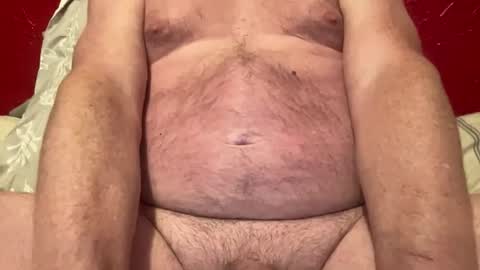 Snapshot of beelove2025 chatting on 11.20.25 beelove2025 online show from 11.20.25