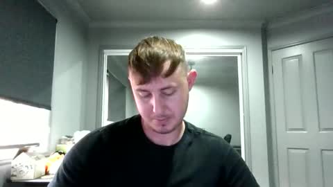 Snapshot of beelzebubxo chatting on 10.13.25 beelzebubxo online show from 10.13.25