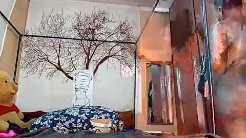 beencee2 online show from 10.27.25