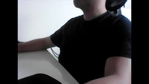 Snapshot of beenee3 chatting on 05.15.26 beenee3 online show from 05.15.26