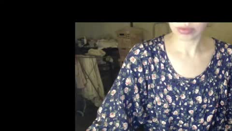 Snapshot of beettydream chatting on 02.21.25 BeettyDream online show from 02.21.25