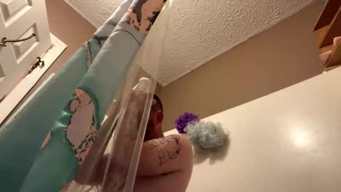 Snapshot of begme88 chatting on 02.01.25 begme88 online show from 02.01.25