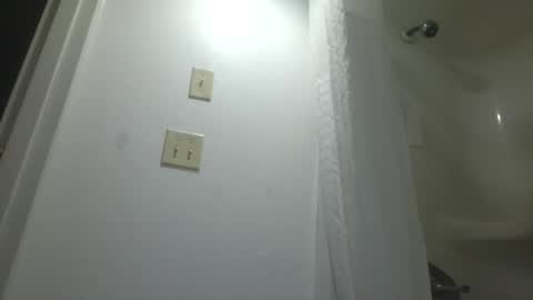 Snapshot of begme88 chatting on 10.08.25 begme88 online show from 10.08.25