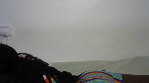 beib_love online show from 12.15.24