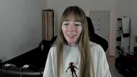 Lisa online show from 10.03.25