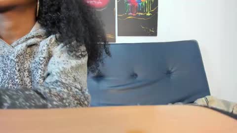 Snapshot of belen10 chatting on 02.13.26 Belen online show from 02.13.26