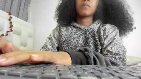 Snapshot of belen10 chatting on 03.09.26 Belen online show from 03.09.26