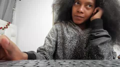 Snapshot of belen10 chatting on 03.16.26 Belen online show from 03.16.26