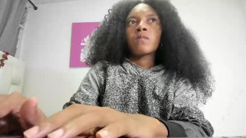 Snapshot of belen10 chatting on 03.24.26 Belen online show from 03.24.26