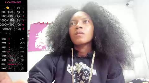 Snapshot of belen10 chatting on 06.18.26 Belen online show from 06.18.26