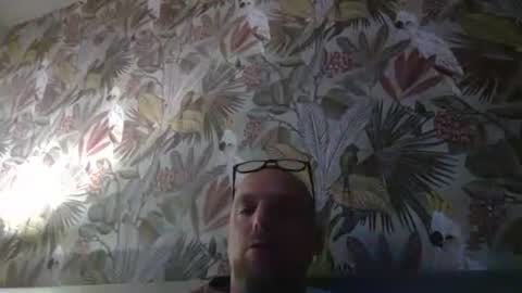 Snapshot of belgianordenary chatting on 12.17.24 belgianordenary online show from 12.17.24