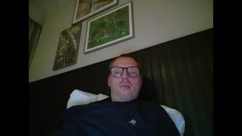 Snapshot of belgianordenary chatting on 02.03.25 belgianordenary online show from 02.03.25