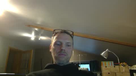 Snapshot of belgianordenary chatting on 02.12.25 belgianordenary online show from 02.12.25