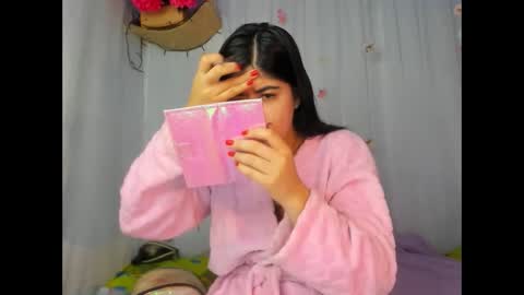 Snapshot of belinda_luna_ chatting on 05.11.26 modelo independiente online show from 05.11.26