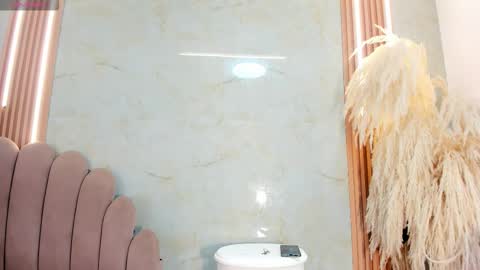 Snapshot of belkilima chatting on 10.20.25 Belkilima online show from 10.20.25