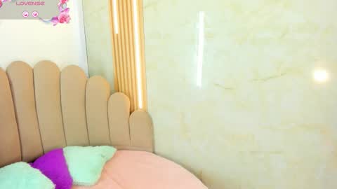 Snapshot of belkilima chatting on 11.23.25 Belkilima online show from 11.23.25