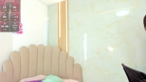 Snapshot of belkilima chatting on 12.18.25 Belkilima online show from 12.18.25