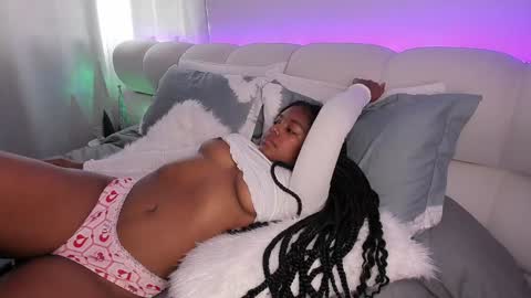 Snapshot of belkis_mills chatting on 12.18.24 Belkis online show from 12.18.24