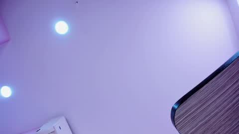 isabella online show from 12.02.24