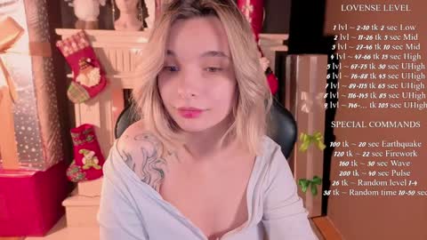 Snapshot of bella_alita chatting on 12.26.24 lita online show from 12.26.24