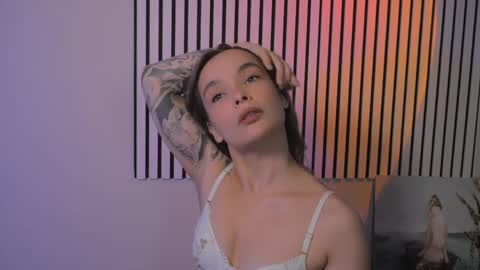 Snapshot of bella_alita chatting on 05.23.26 lita online show from 05.23.26