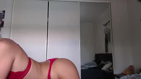 Bella online show from 02.08.26