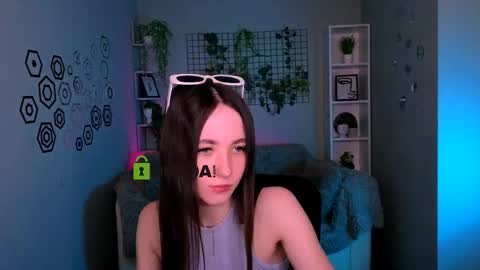 Bella online show from 05.05.26