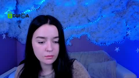 Snapshot of bella_dorn chatting on 05.19.26 Bella online show from 05.19.26