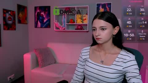 Snapshot of bella_dorn chatting on 06.07.26 Bella online show from 06.07.26