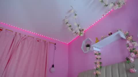 bella_gentle online show from 01.21.25