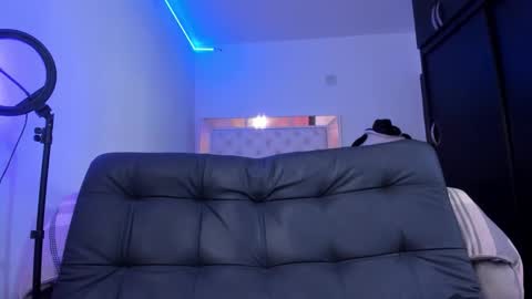 Snapshot of bella_hamilton chatting on 02.14.26 bella_hamilton online show from 02.14.26