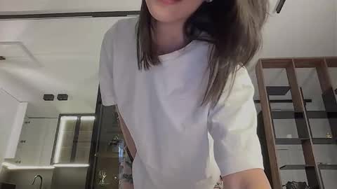 Bella next stream December 2 at 9pm gmt online show from 03.26.26