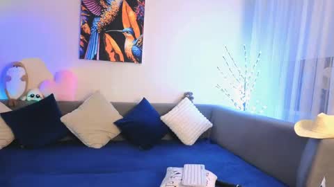 Bella online show from 03.16.26