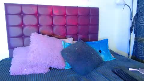 Valentina online show from 12.31.24