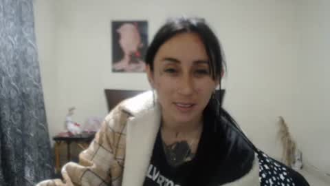 bella_luna34 online show from 03.26.26