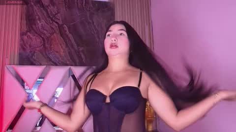 Snapshot of bella_martini_ chatting on 02.24.26 bella_martini_ online show from 02.24.26