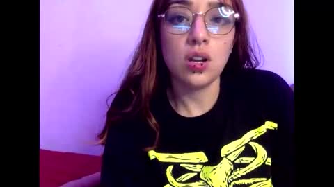 Snapshot of bella_mc chatting on 01.10.26 bella_mc online show from 01.10.26