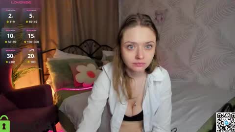 Linda Bella online show from 12.22.25