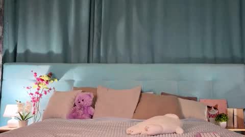 Bella online show from 02.20.26