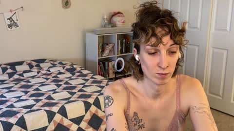 Snapshot of bellababy444 chatting on 01.28.25 bellababy444 online show from 01.28.25