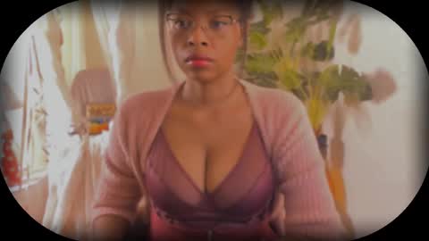 Bellah Blakes-Sarah Scrumptious Lee online show from 09.13.25